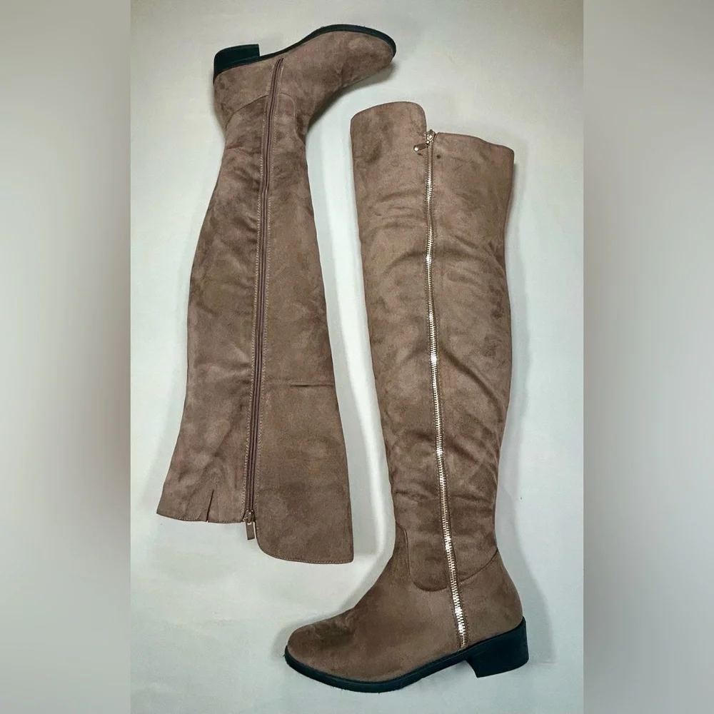 TOP Moda Over the Knee Tall Tan Boots  Womens 9 Low Heel Round Toe Inside Zipper